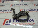 Петля багажника правая Skoda Superb