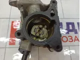 Насос вакуумный Skoda Superb 06J145100B