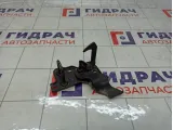 Крючок капота Skoda Superb 3T0823480B