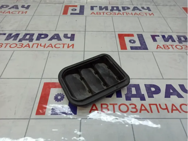 Решетка вентиляционная Skoda Superb 6J0819465