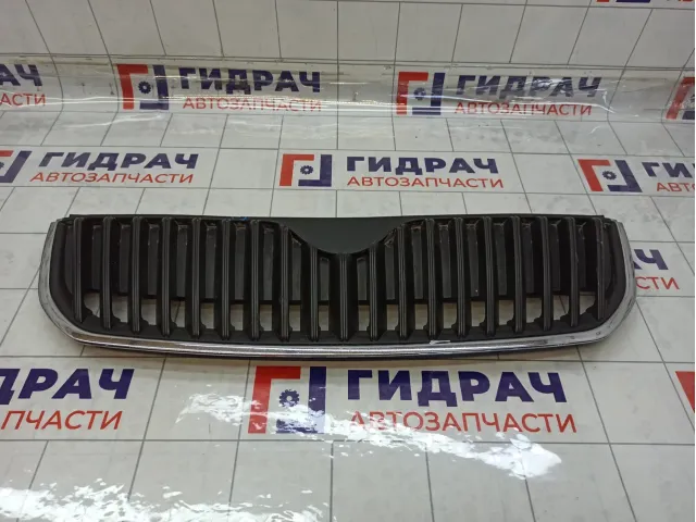 Решетка бампера Skoda Superb 3T0853668A