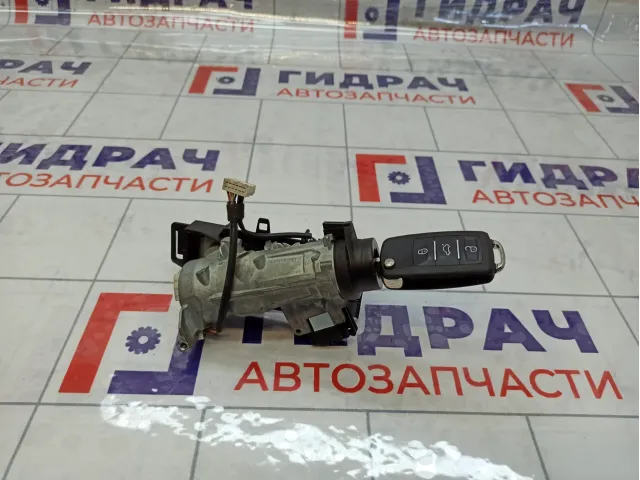 Замок зажигания Skoda Superb 1K0905851B