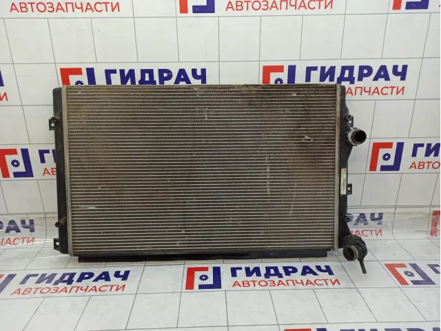 Радиатор основной Skoda Superb 5K0121251F