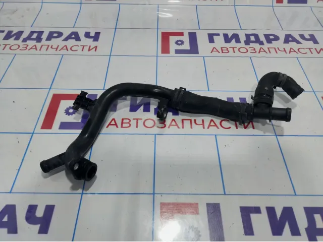 Трубка системы охлаждения Skoda Superb (3T) 06J121065F