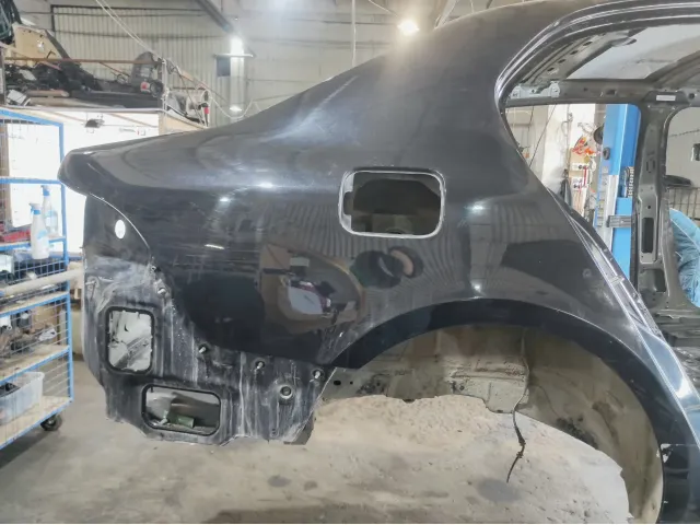 Крыло заднее правое Skoda Superb (3T)