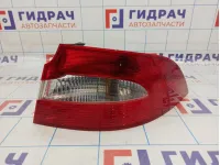 Фонарь задний наружный правый Skoda Superb (3T) 3T5945112