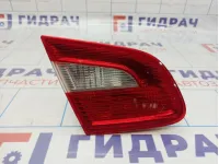 Фонарь задний внутренний левый Skoda Superb (3T) 3T5945107
