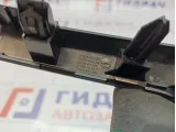 Накладка декоративная торпедо левая Skoda Superb (3T) 3T1858415A3U0