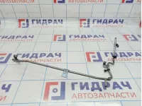 Трубка системы охлаждения металлическая Skoda Superb (3T) 06J121075F