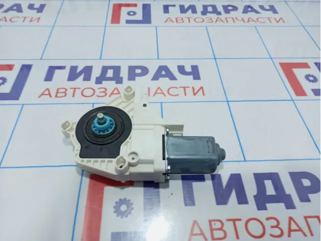 Моторчик стеклоподъемника передний правый Skoda Superb (3T) 8K0959802A