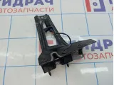 Замок капота Skoda Superb (3T) 3T0823509
