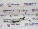 Трос стояночного тормоза Skoda Superb (3T)