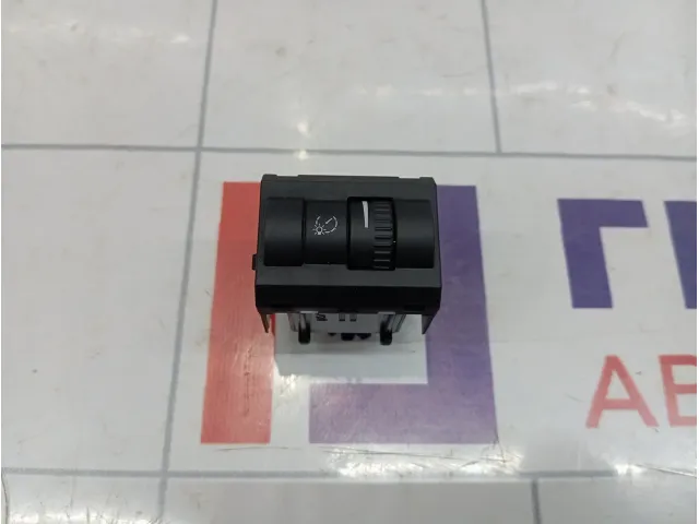 Кнопка освещения панели приборов Skoda Superb (3T) 1Z0941333AREH