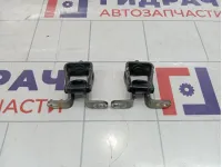 Петли крышки (двери) багажника Skoda Superb (3T)