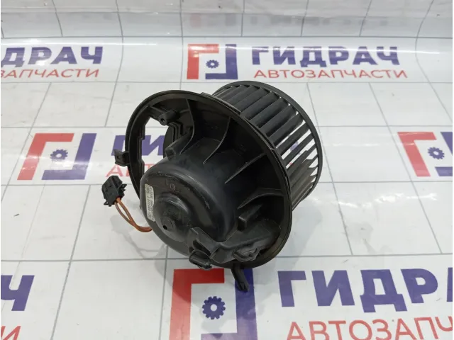 Моторчик заслонки отопителя (печки) Skoda Superb (3T) 3C1820015AA
