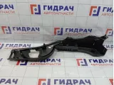 Кронштейн задней полки правый Skoda Superb (3T) 3T5867762B9B9