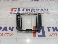 Накладка кулисы КПП Skoda Superb (3T) 3T0863212BTDZ