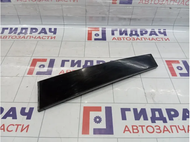 Накладка двери задней правой Skoda Superb (3T) 3T5839902A