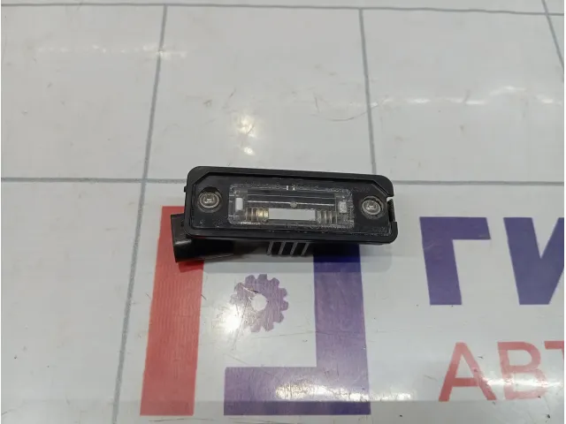 Фонарь подсветки номера Skoda Superb (3T) 3D0943021A