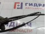 Трос открывания капота Skoda Superb (3T) 3T0823535A