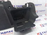 Обшивка багажника левая Skoda Superb (3T)