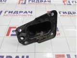 Защита антигравийная задняя правая Skoda Superb (3T) 1K0501476