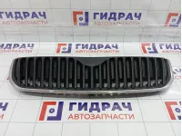 Решетка радиатора Skoda Superb (3T) 3T0853668A