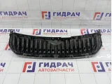 Решетка радиатора Skoda Superb (3T) 3T0853668A