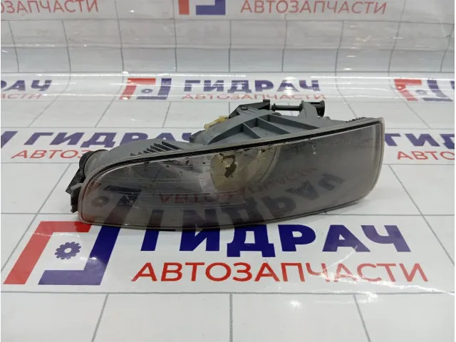 Фара противотуманная правая Skoda Superb (3T) 3T0941702A