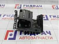 Кронштейн блока предохранителей Skoda Superb (3T) 1K0907361C