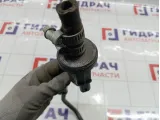 Клапан вентиляции топливного бака Skoda Superb (3T) 06H906517B