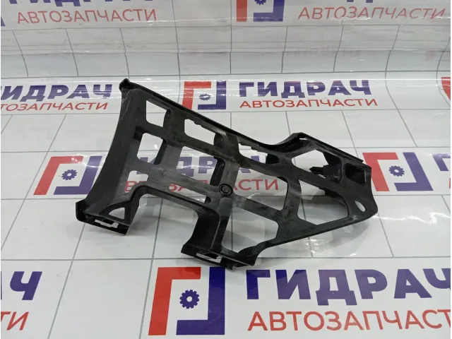 Кронштейн бампера передний правый Skoda Superb (3T) 3T0807056