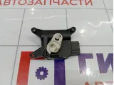 Моторчик заслонки отопителя (печки) Skoda Superb (3T) 3C1907511G