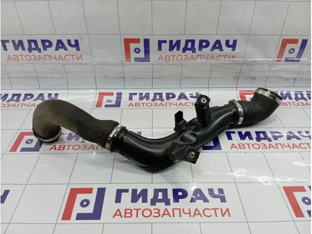 Патрубок интеркулера Skoda Superb (3T) 1K0145770AH