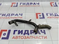 Трубка системы охлаждения Skoda Superb (3T) 06J121065F