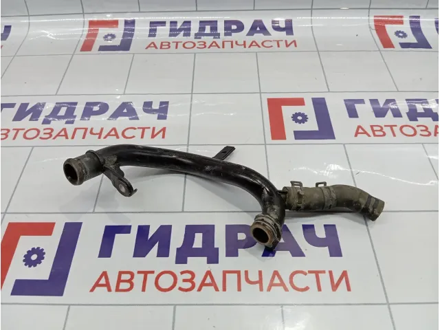 Трубка системы охлаждения Skoda Superb (3T) 06J121065F