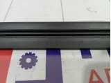 Уплотнитель стекла двери задний левый Skoda Superb (3T) 3T5839479