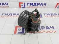 Моторчик отопителя Skoda Superb (3T) 3C1820015T