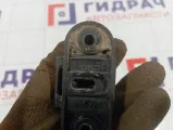 Отбойник крышки багажника Skoda Superb (3T) 6Y0827240E