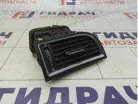 Дефлектор воздушный правый Skoda Superb (3T) 3T0819702TDZ