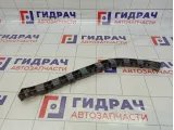 Направляющая заднего бампера правая Skoda Superb (3T) 3T9807394