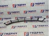 Решетка в бампер центральная Skoda Superb (3T) 3T08536779B9
