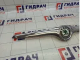 Накладка на решетку радиатора Skoda Superb (3T) 3T0853633