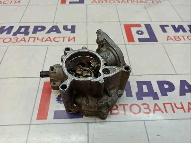 Насос вакуумный Skoda Superb (3T) 06J145100F