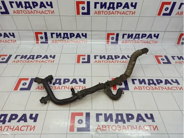 Трубка системы охлаждения Skoda Superb (3T) 06J121065F