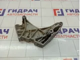 Кронштейн двигателя правый Skoda Superb (3T) 06J199207P