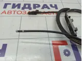 Трос открывания капота Skoda Superb (3T)