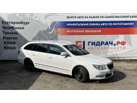 Skoda Superb (3T)