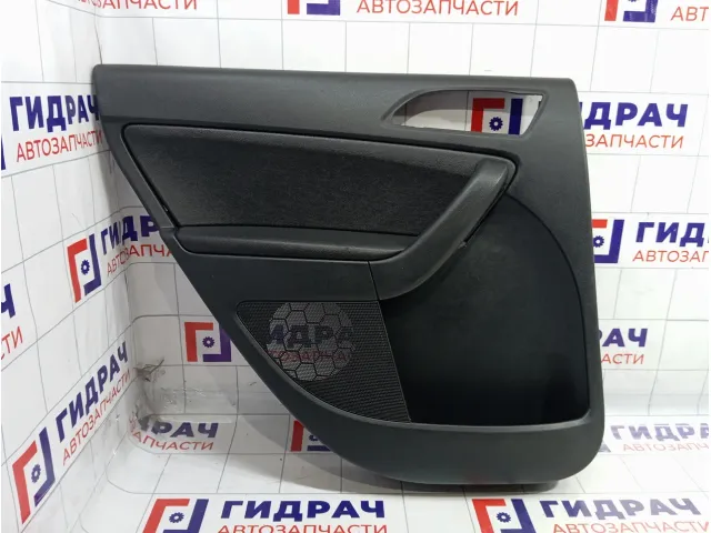 Обшивка двери задней левой Skoda Yeti (5L) 5L0867211B