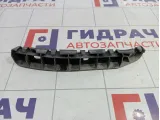 Направляющая заднего бампера правая Skoda Yeti (5L) 5L6807394